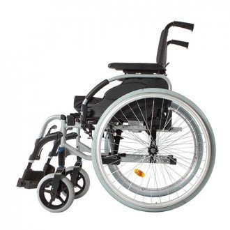Кресла-коляска с ручным приводом Invacare Action 2 NG в Нижнем Новгороде