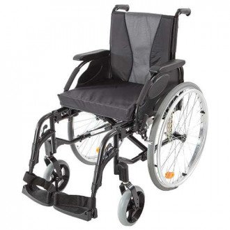 Кресло-коляска с ручным приводом Invacare Action 3 NG в Нижнем Новгороде