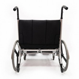 Кресло-коляска с ручным приводом Titan Minimaxx LY-250-1203 в Нижнем Новгороде