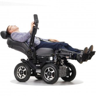 Инвалидная коляска с электроприводом Caterwil Ultra 4WD Lux в Нижнем Новгороде