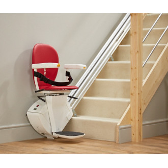 Подъёмник кресельный лестничный Bespoke Stairlifts Synergy в Нижнем Новгороде