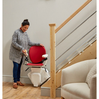 Подъёмник кресельный лестничный Bespoke Stairlifts Synergy в Нижнем Новгороде